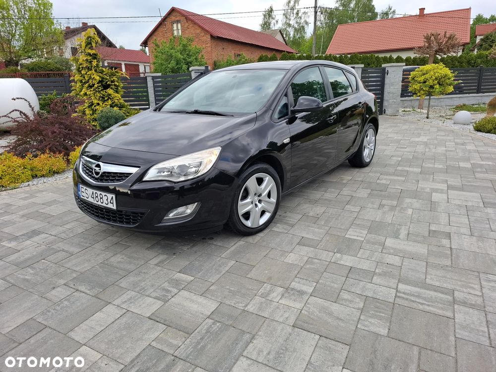 Opel Astra 1.4 Turbo Cosmo - 3