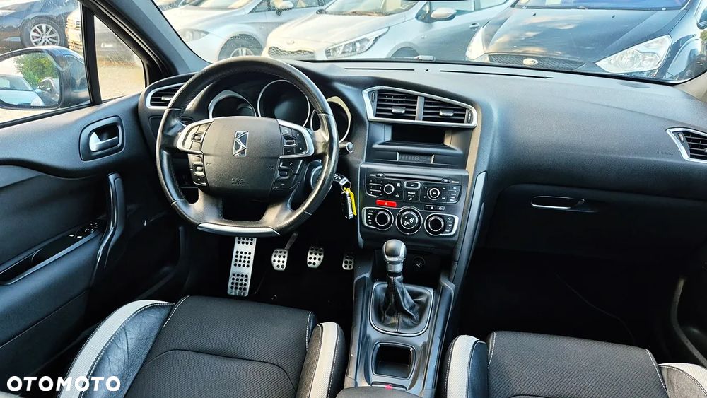 Citroën DS4 1.6 VTi SoChic - 34