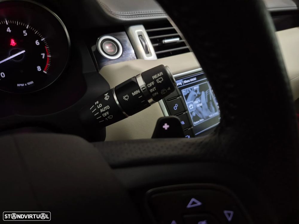 Land Rover Range Rover Evoque 2.0 Si4 HSE Dynamic - 32