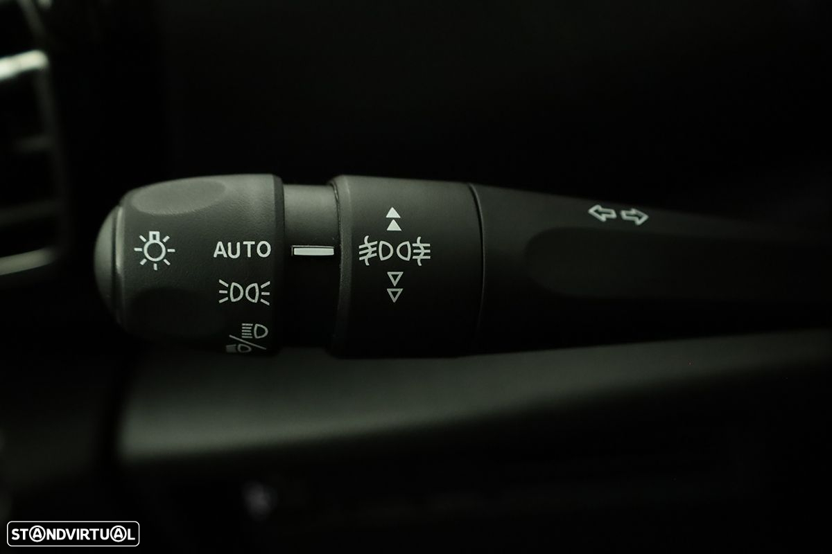 Citroën C4 1.2 PureTech Plus EAT8 - 17