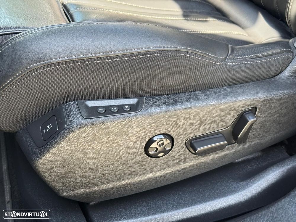Peugeot 3008 1.5 BlueHDi Allure EAT8 - 11