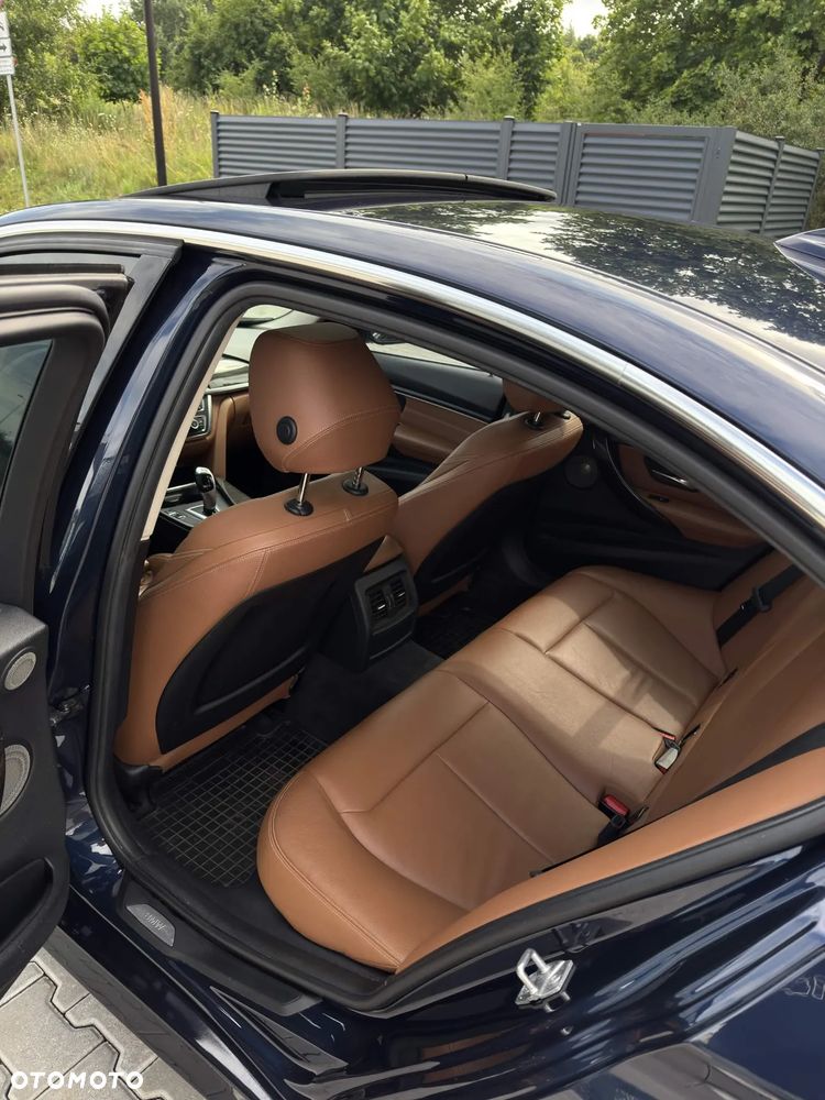 BMW Seria 3 328i xDrive Sport-Aut Luxury Line - 9