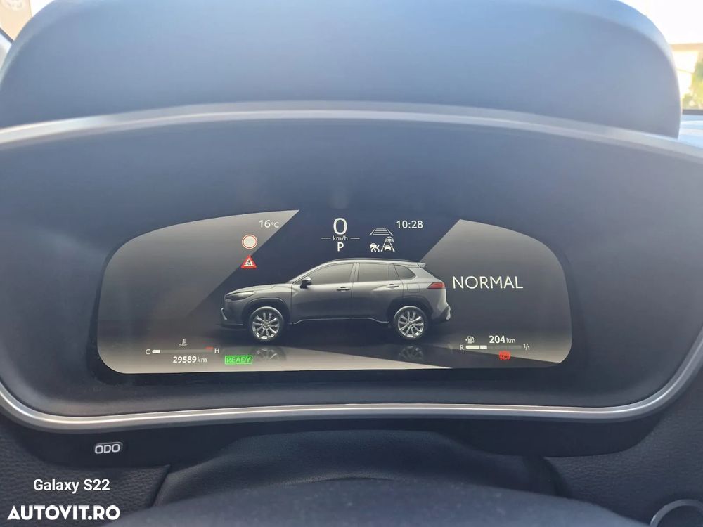 Toyota Corolla Cross - 15