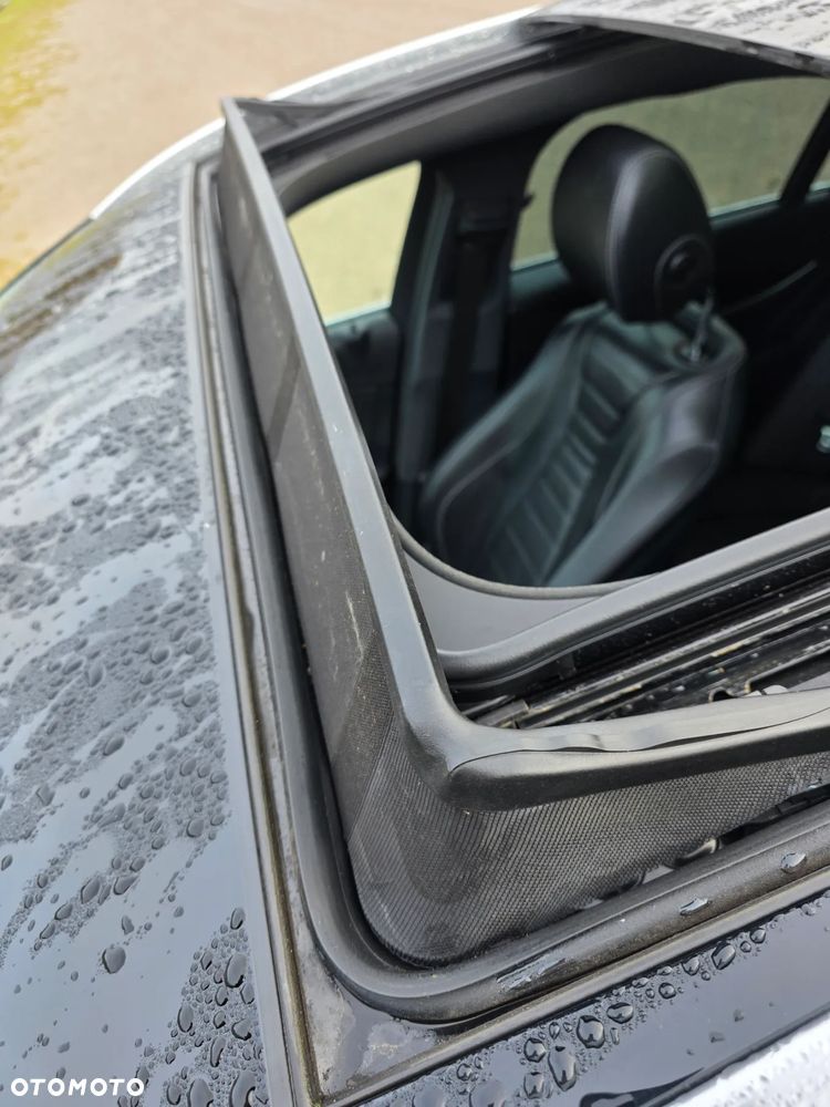 Mercedes-Benz Klasa E 200 T 9G-TRONIC Sportstyle Edition - 35