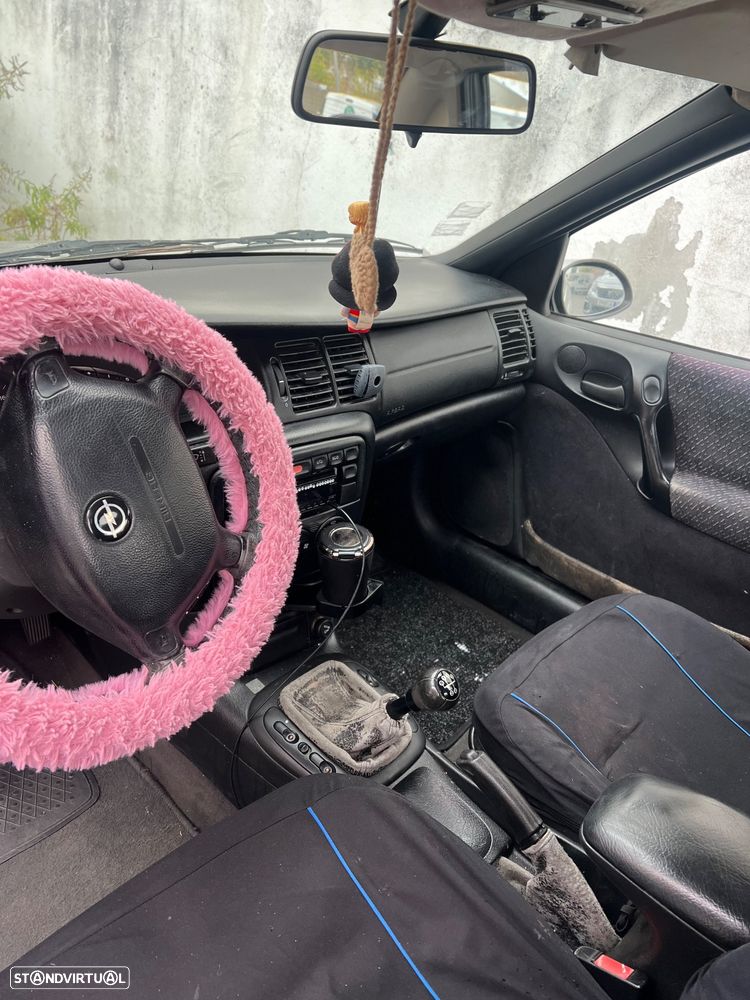 Opel Vectra 2.0 TDi GL - 4