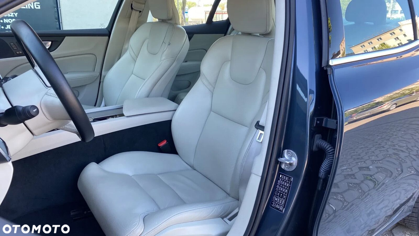 Volvo S60 - 14
