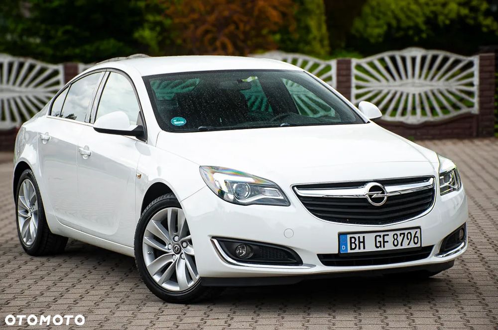 Opel Insignia 1.4 T Cosmo S&S - 2