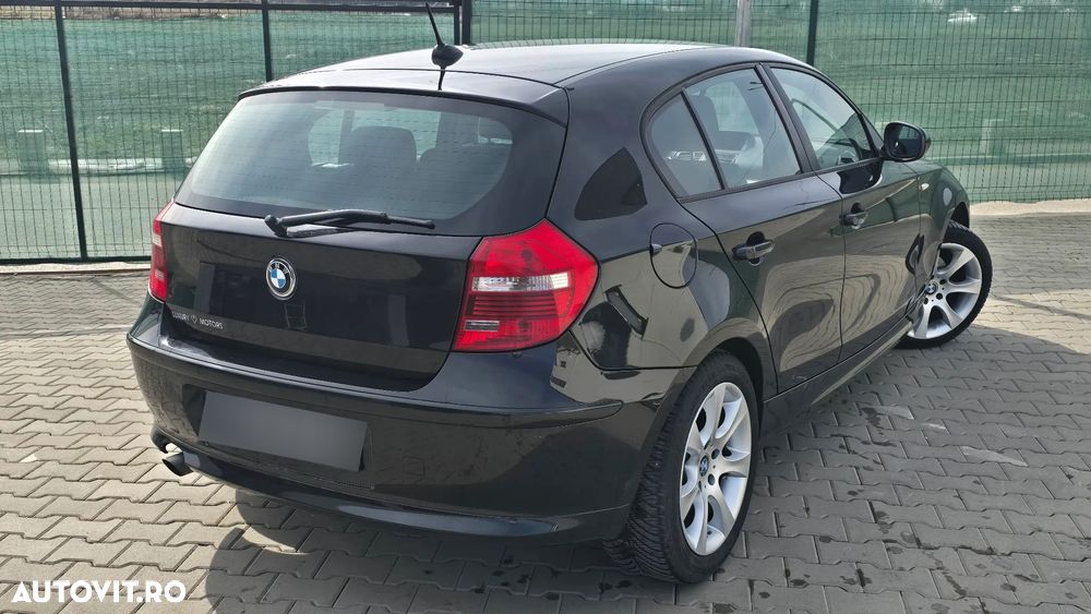 BMW Seria 1 118d - 9