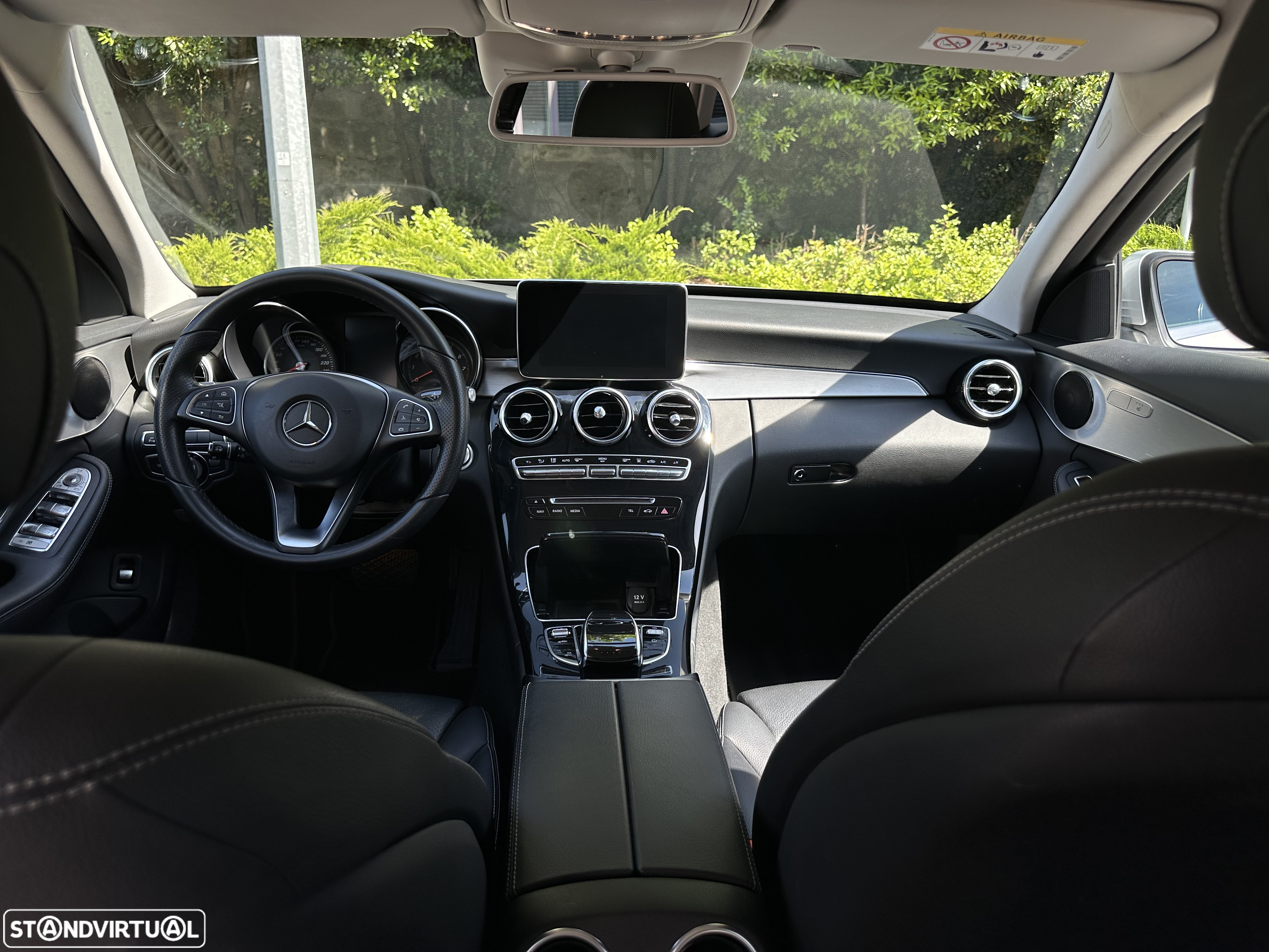 Mercedes-Benz C 350 e - 38