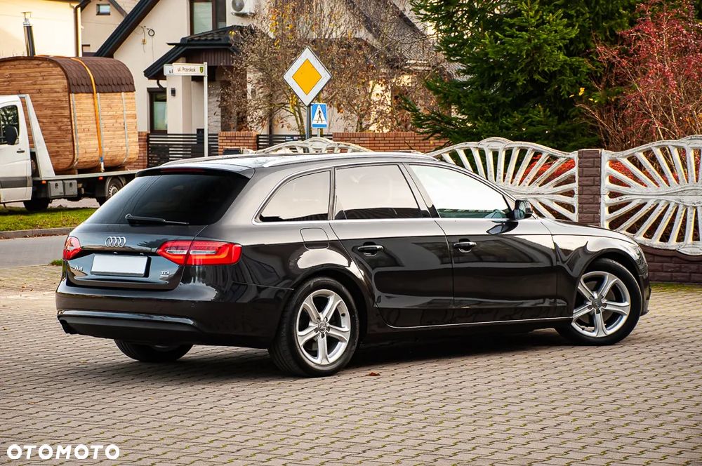Audi A4 Avant - 26