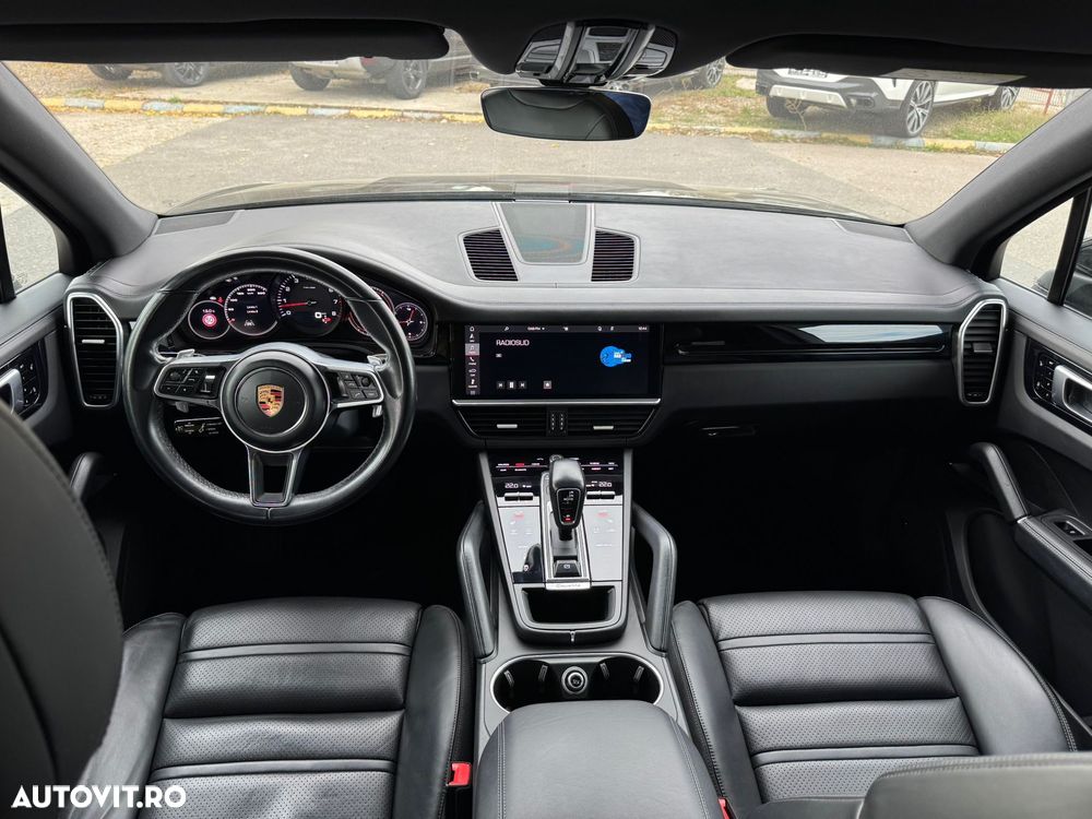 Porsche Cayenne Tiptronic S Platinum Edition - 18