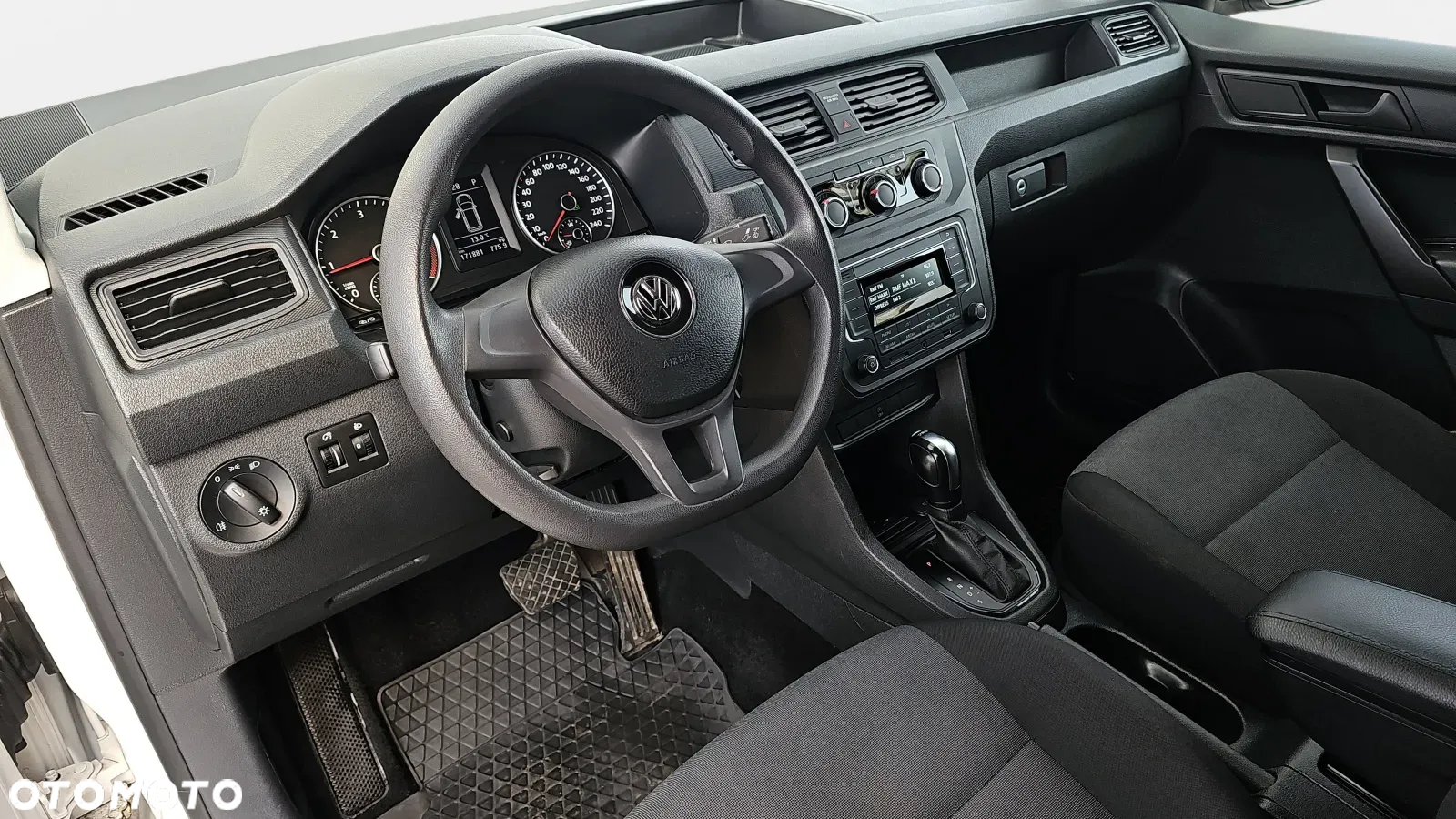 Volkswagen Caddy - 10