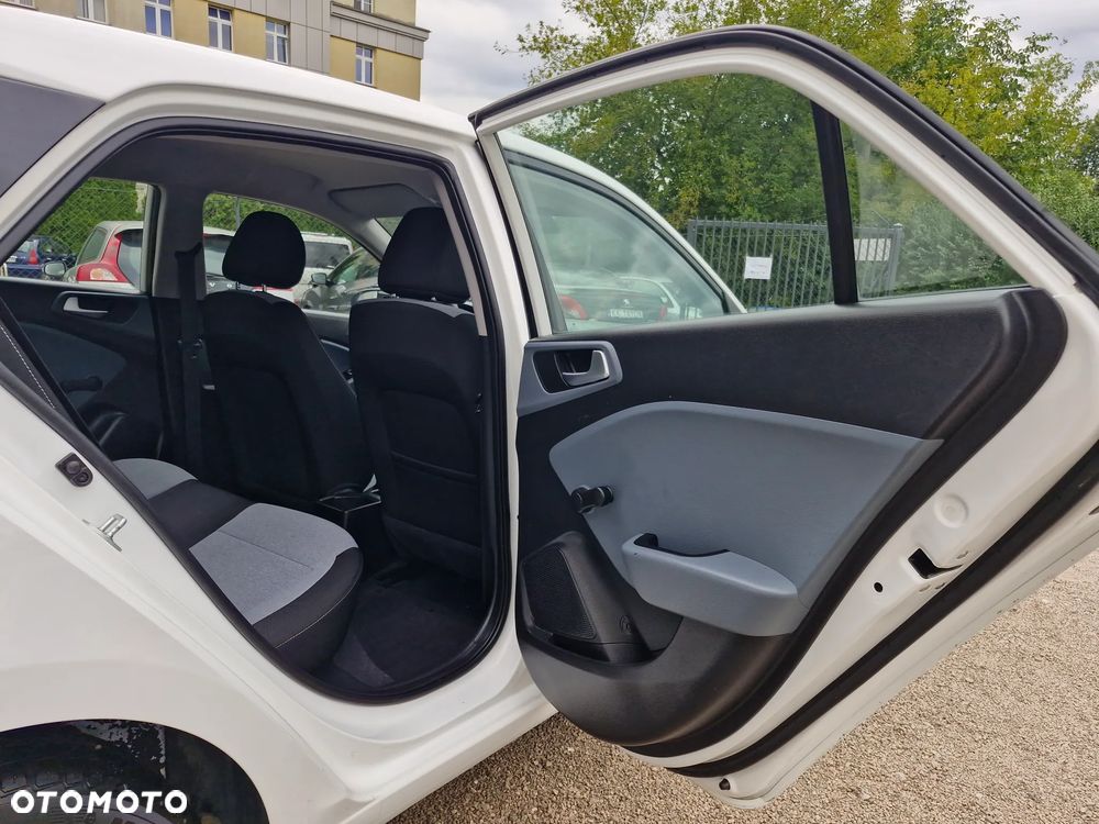 Hyundai i20 1.25 Classic + - 18