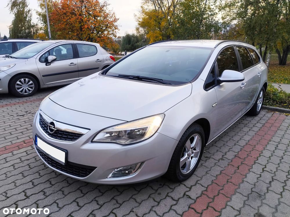 Opel Astra 1.4 T Cosmo EU6 - 1
