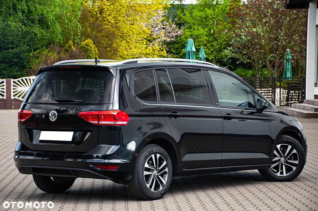 Volkswagen Touran 2.0 TDI BMT IQ Drive DSG - 11