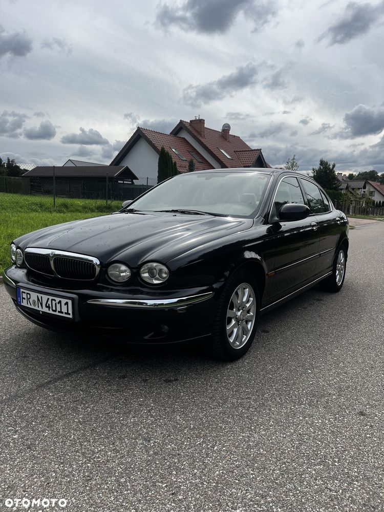 Jaguar X-Type - 1