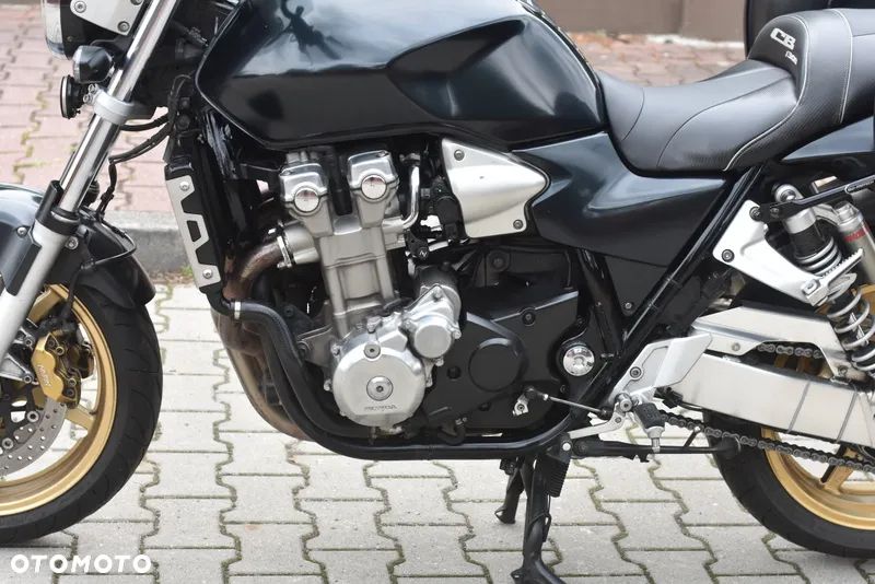 Honda CB - 26