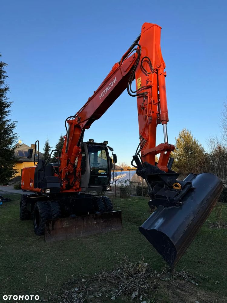 Hitachi ZX130W - 2