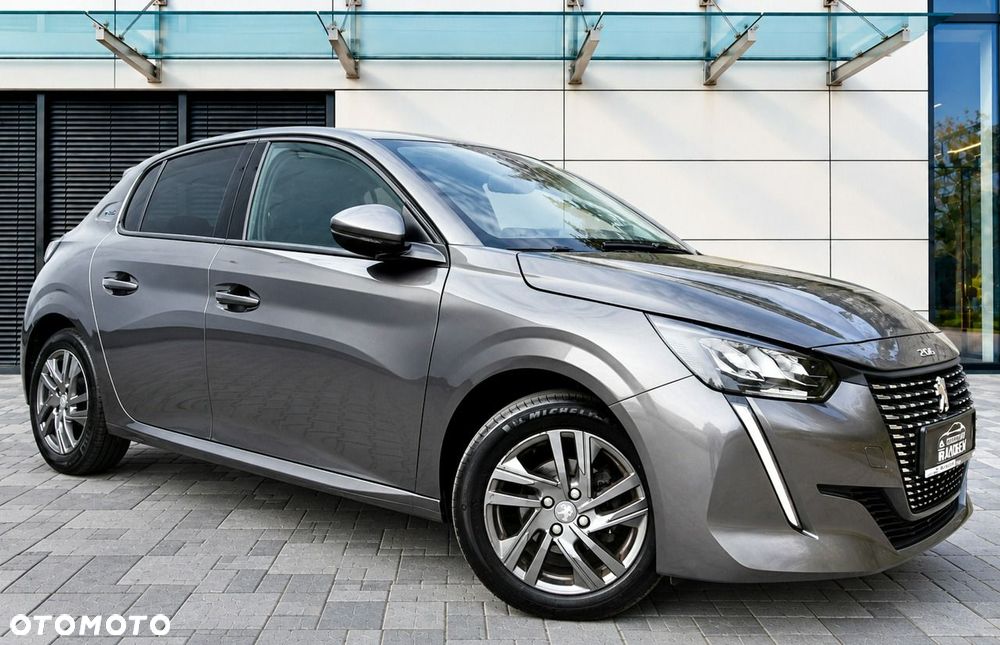 Peugeot 208 - 31