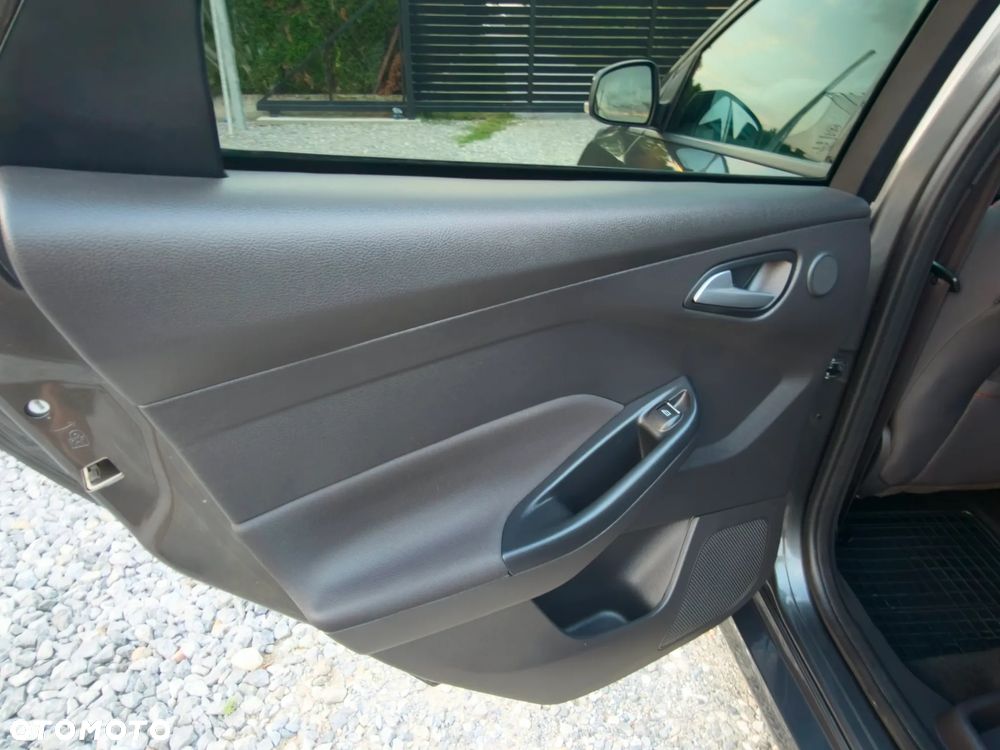 Ford Focus 1.0 EcoBoost ST-Line - 36