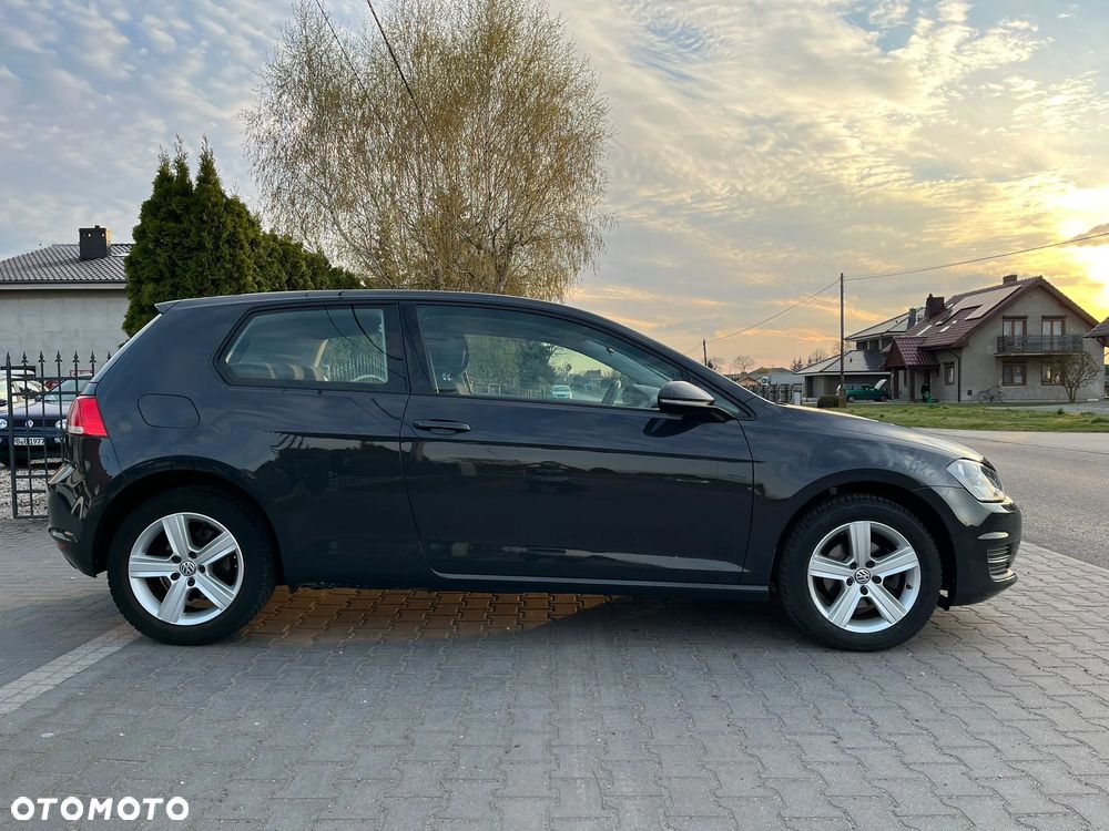 Volkswagen Golf 1.2 TSI BMT Trendline - 5