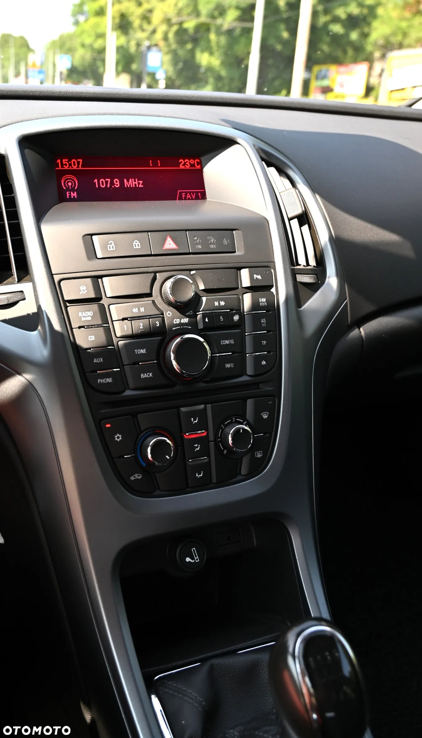 Opel Astra - 25