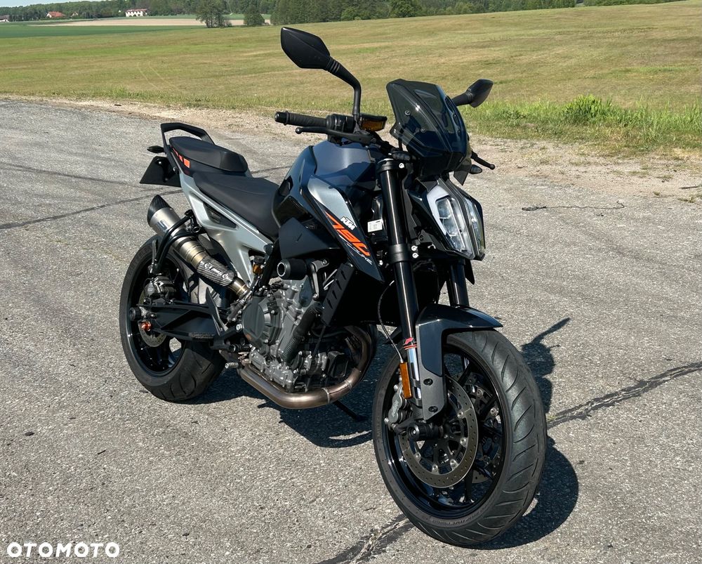 KTM Duke 790 - 1