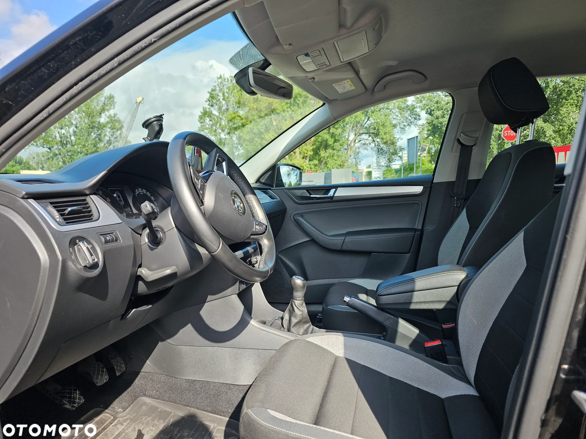 Skoda RAPID 1.0 TSI Active - 16