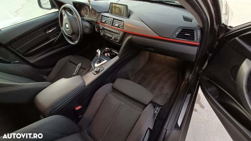 BMW Seria 3 320d Aut. - 7