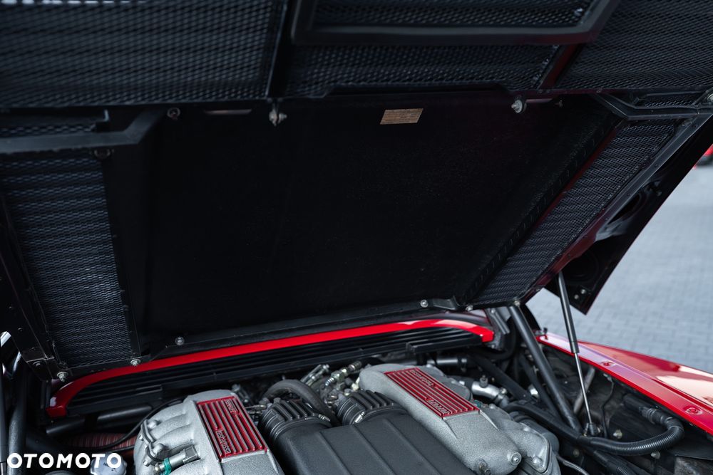 Ferrari Testarossa - 27