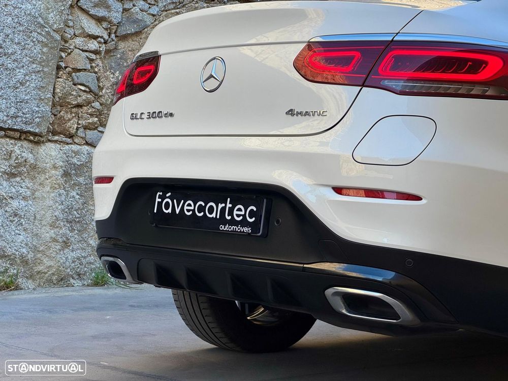 Mercedes-Benz GLC 300 de Coupe 4Matic 9G-TRONIC AMG Line Plus - 60