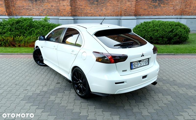 Mitsubishi Lancer 1.6 Invite - 35