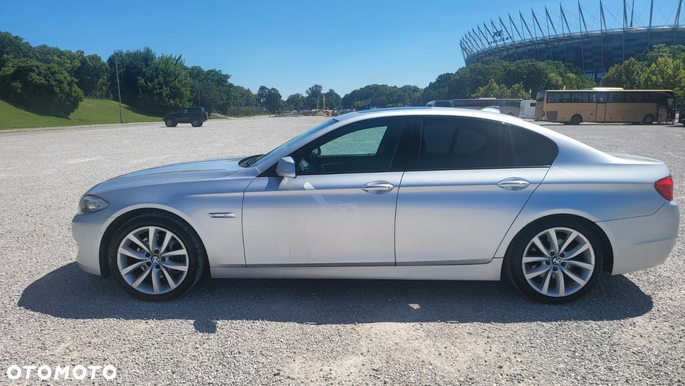 BMW Seria 5 535i - 1