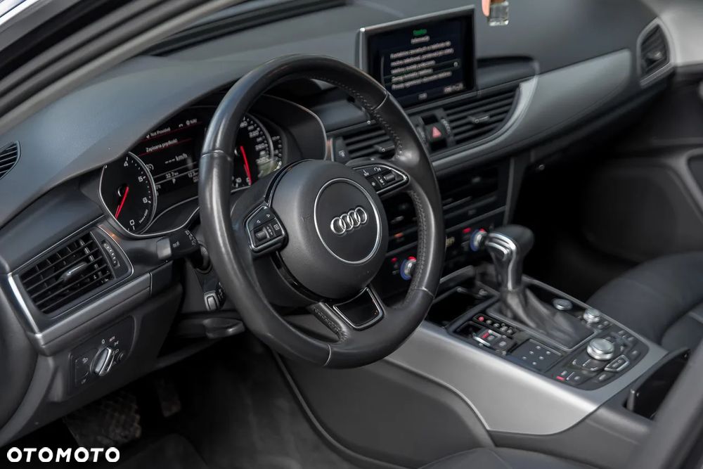 Audi A6 Avant 2.0 TDI Ultra S tronic - 29
