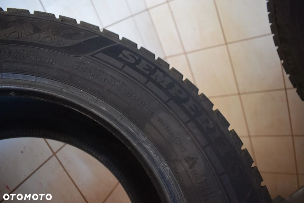 R16C 235/65 Semperit Van-Grip 3 - 7