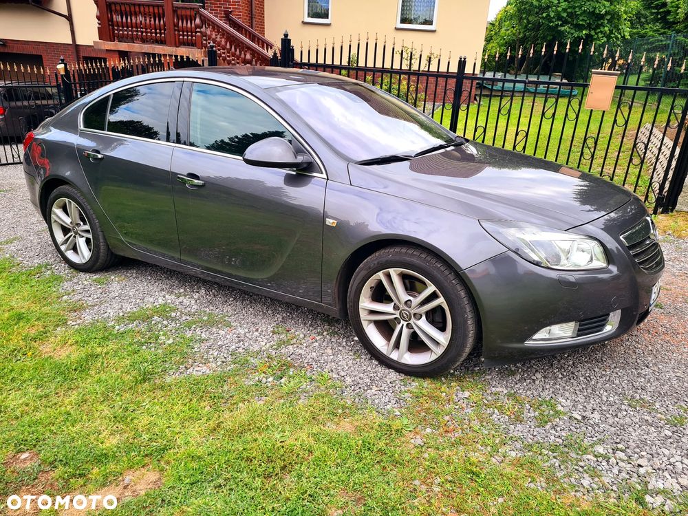 Opel Insignia 2.0 Turbo 4x4 Cosmo - 10
