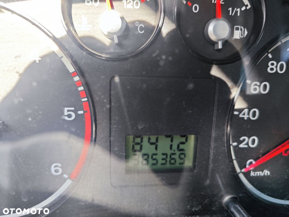 Ford Focus 1.6 TDCi DPF Ambiente - 12