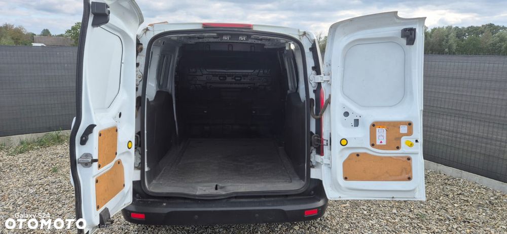 Ford Transit Connect - 13