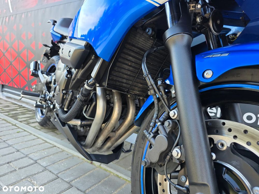 Yamaha XJ - 26