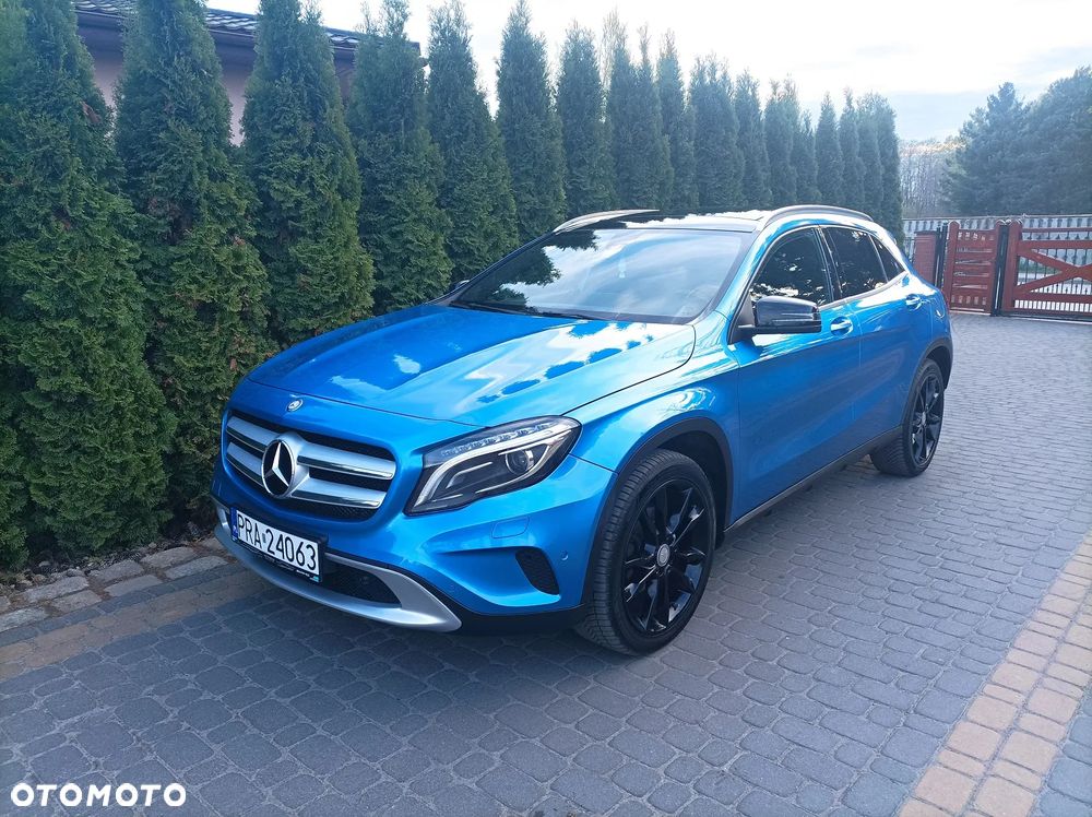 Mercedes-Benz GLA 200 7G-DCT Activity Edition - 1