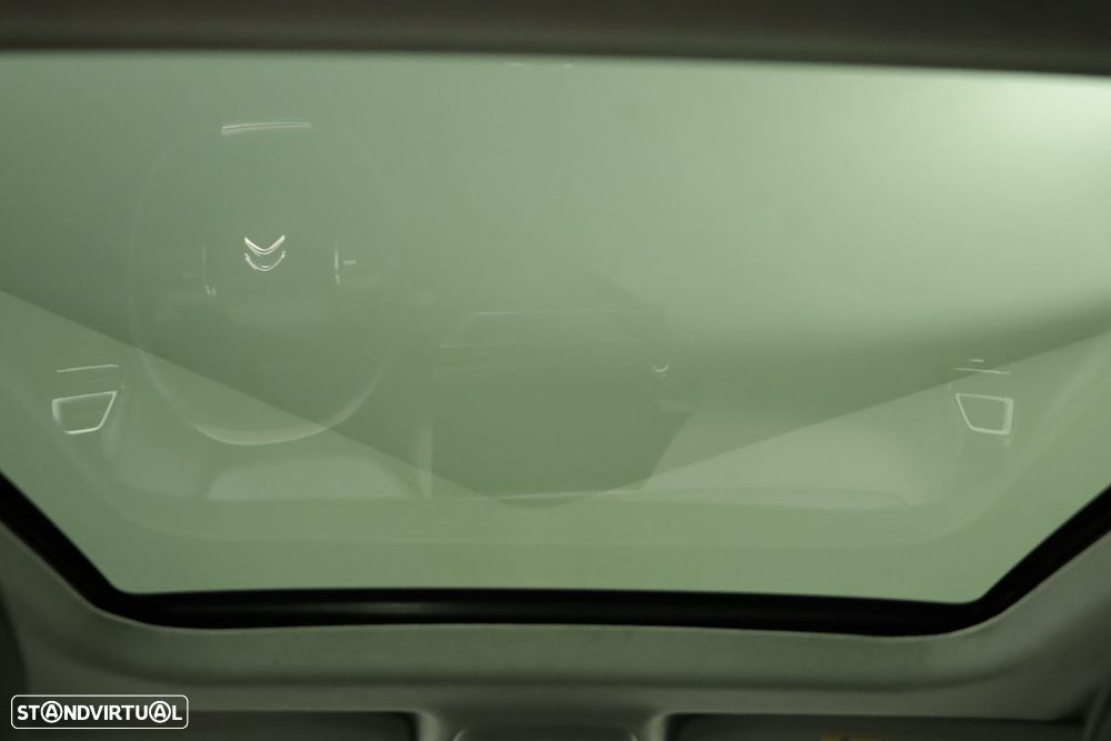 Citroën C4 1.2 PureTech Shine EAT8 - 23