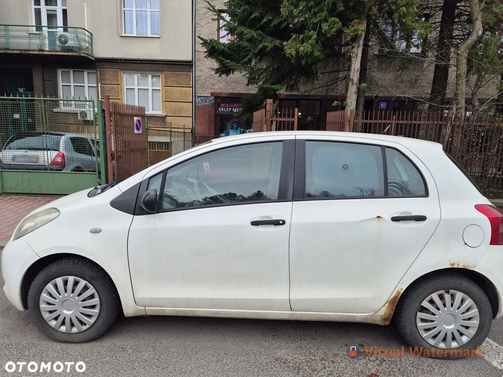 Toyota Yaris 1.0 Terra - 7