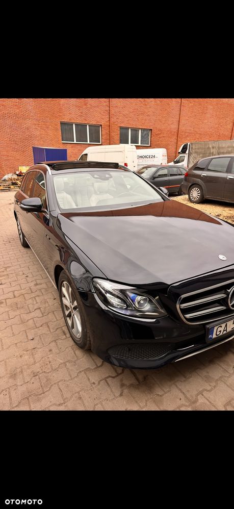 Mercedes-Benz Klasa E 220 d 9G-TRONIC - 18