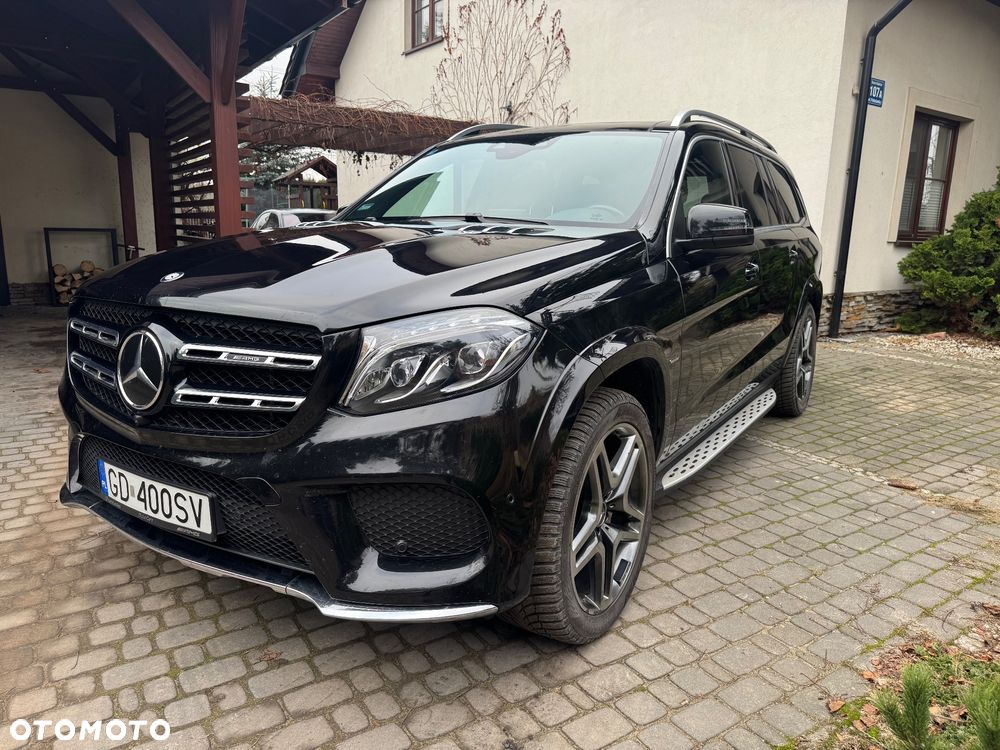 Mercedes-Benz GLS - 4