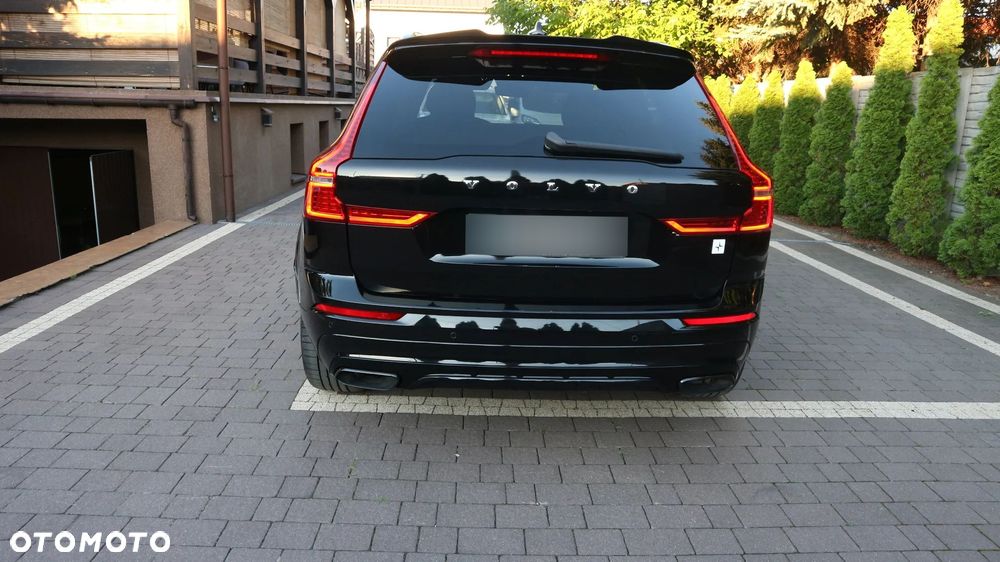 Volvo XC 60 T5 AWD R-Design - 5