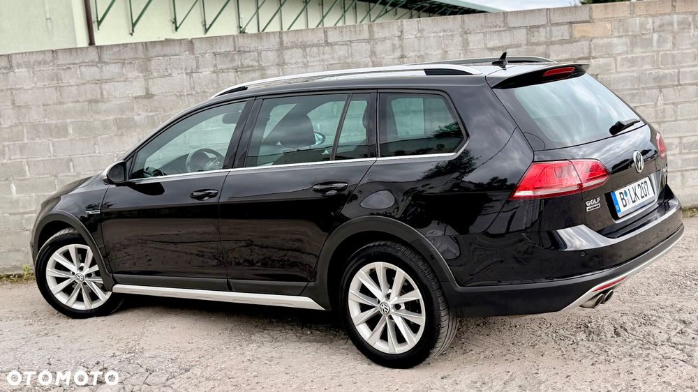 Volkswagen Golf Alltrack 2.0 TDI 4Motion BlueMotion Technol - 11