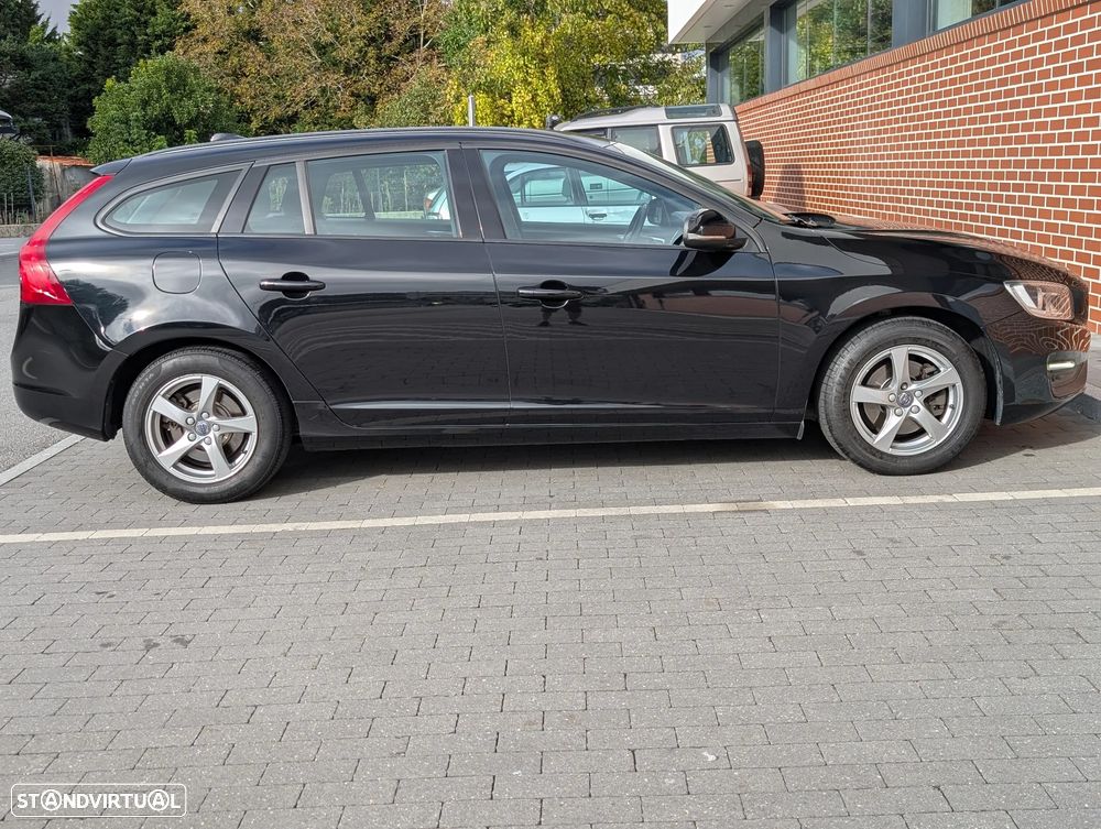 Volvo V60 D2 - 3