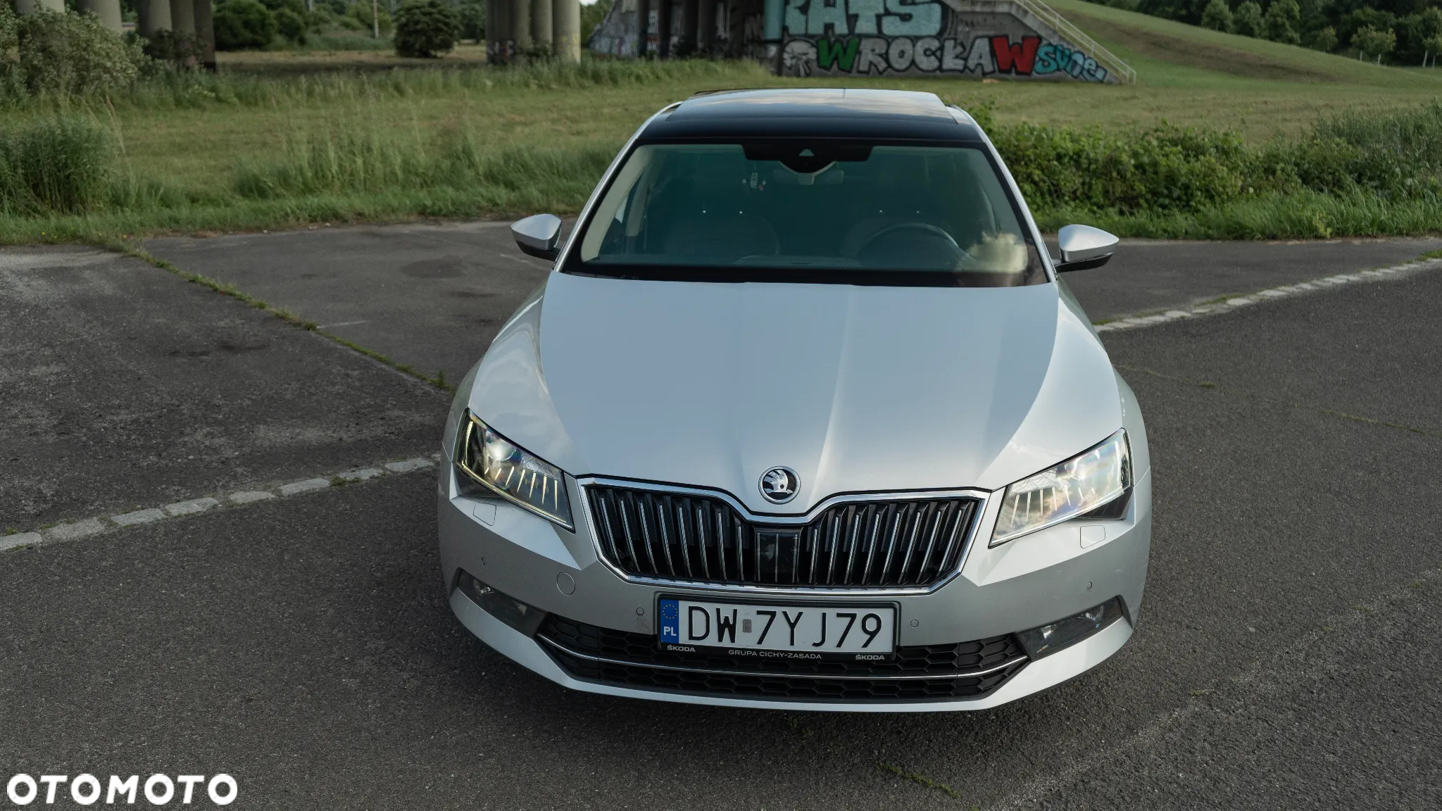Skoda Superb 2.0 TDI 4x4 L&K DSG - 15