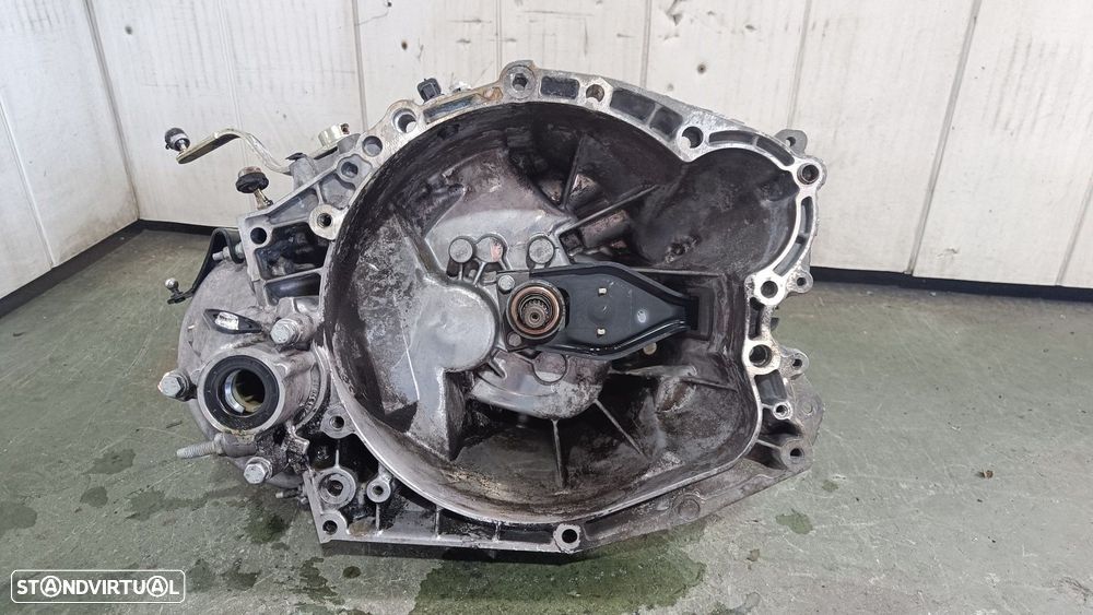 CAIXA VELOCIDADES PEUGEOT PARTNER FURGÃO 2005 - 8