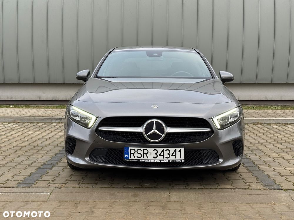 Mercedes-Benz Klasa A 180 Progressive 7G-DCT - 12